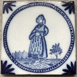 CARREAU DESVRES ANCIEN PERSONNAGE TILE CARRELAGE