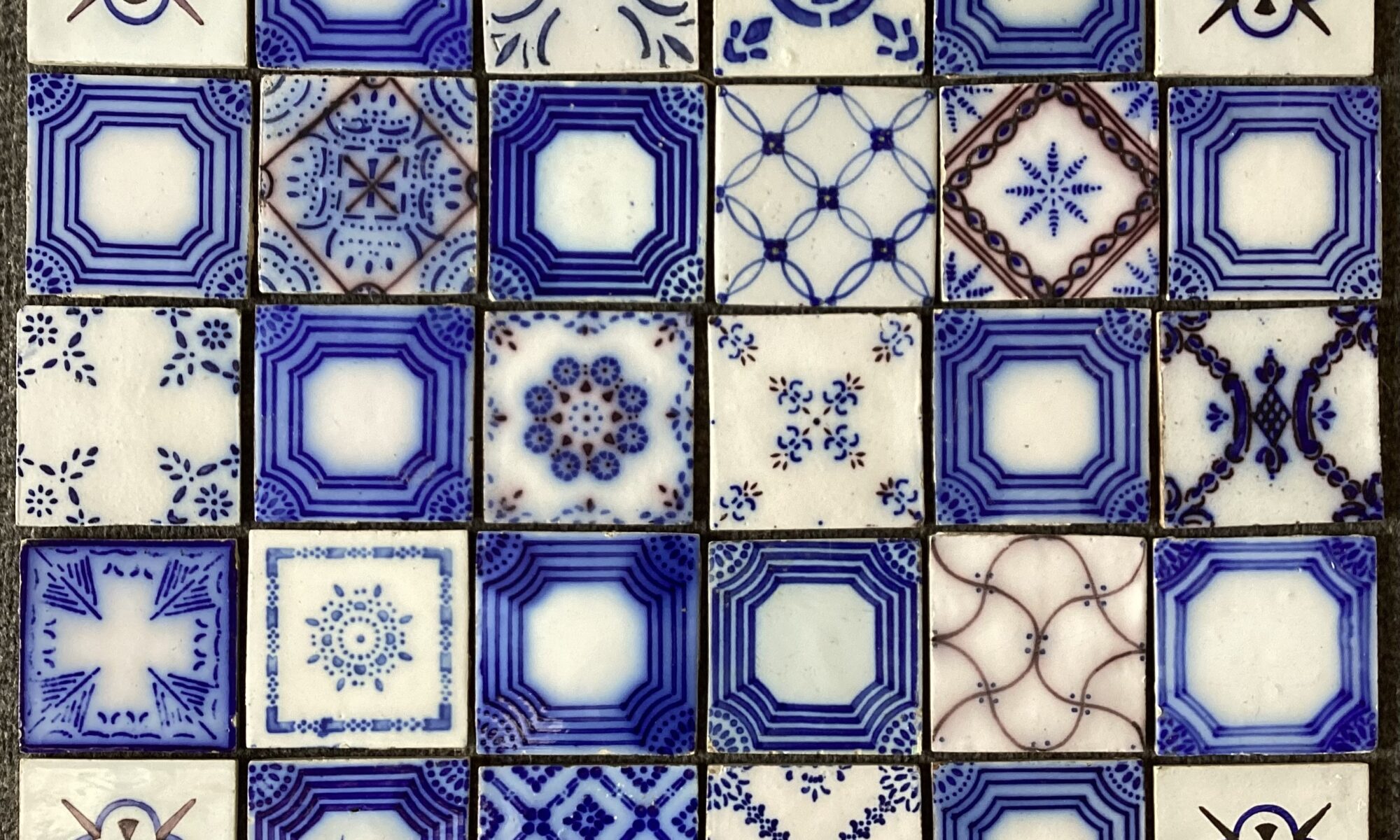 30 CARREAUX DESVRES ANCIENS TILES AZULÉJOS TEGELS DÉCO